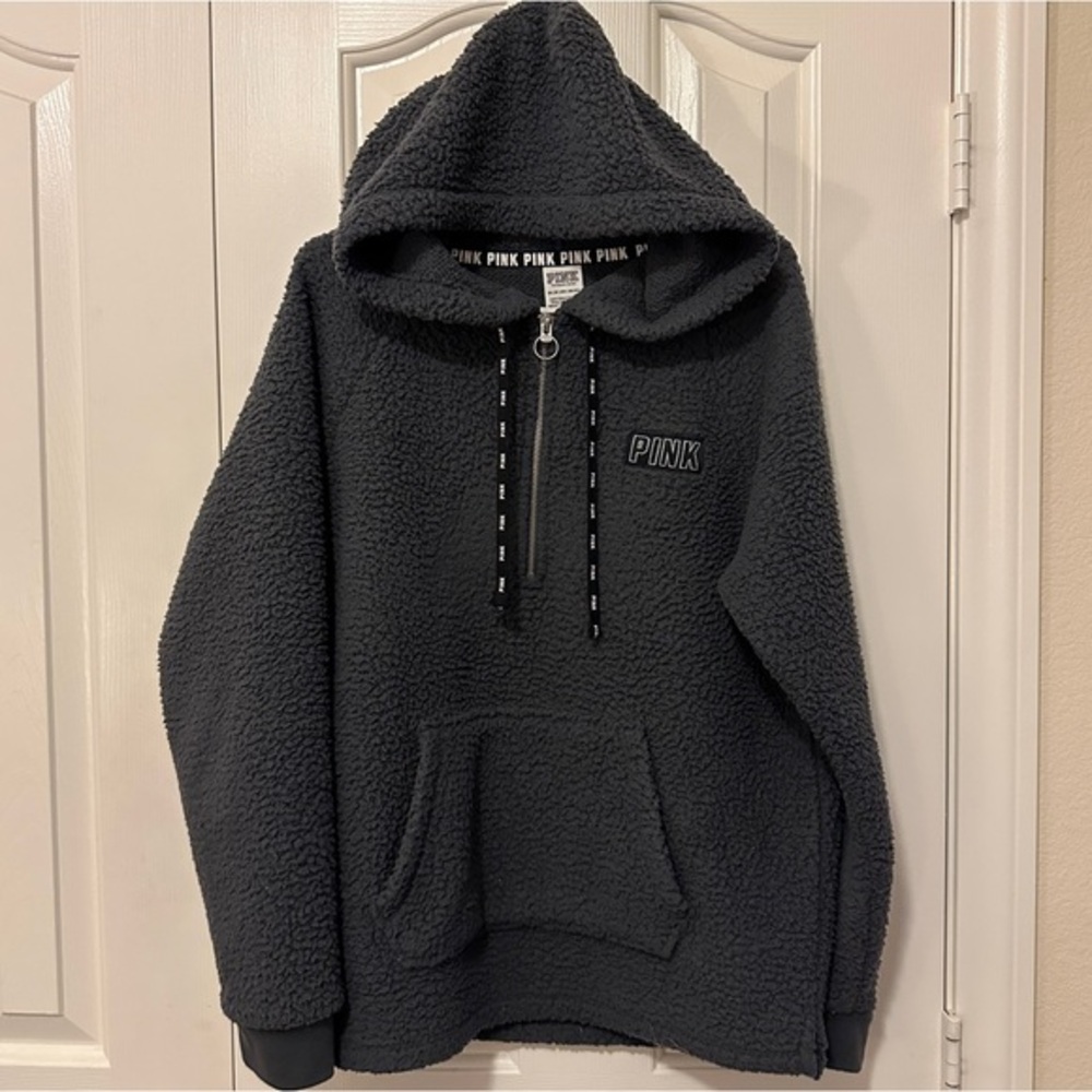PINK Victoria’s Secret Sherpa half Zip hoodie